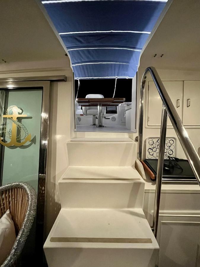 Navi Yacht A Sete, 2 A 8 Couchages, Privatif Hotel Eksteriør billede