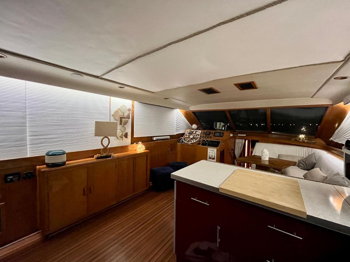 Navi Yacht A Sete, 2 A 8 Couchages, Privatif Hotel Eksteriør billede