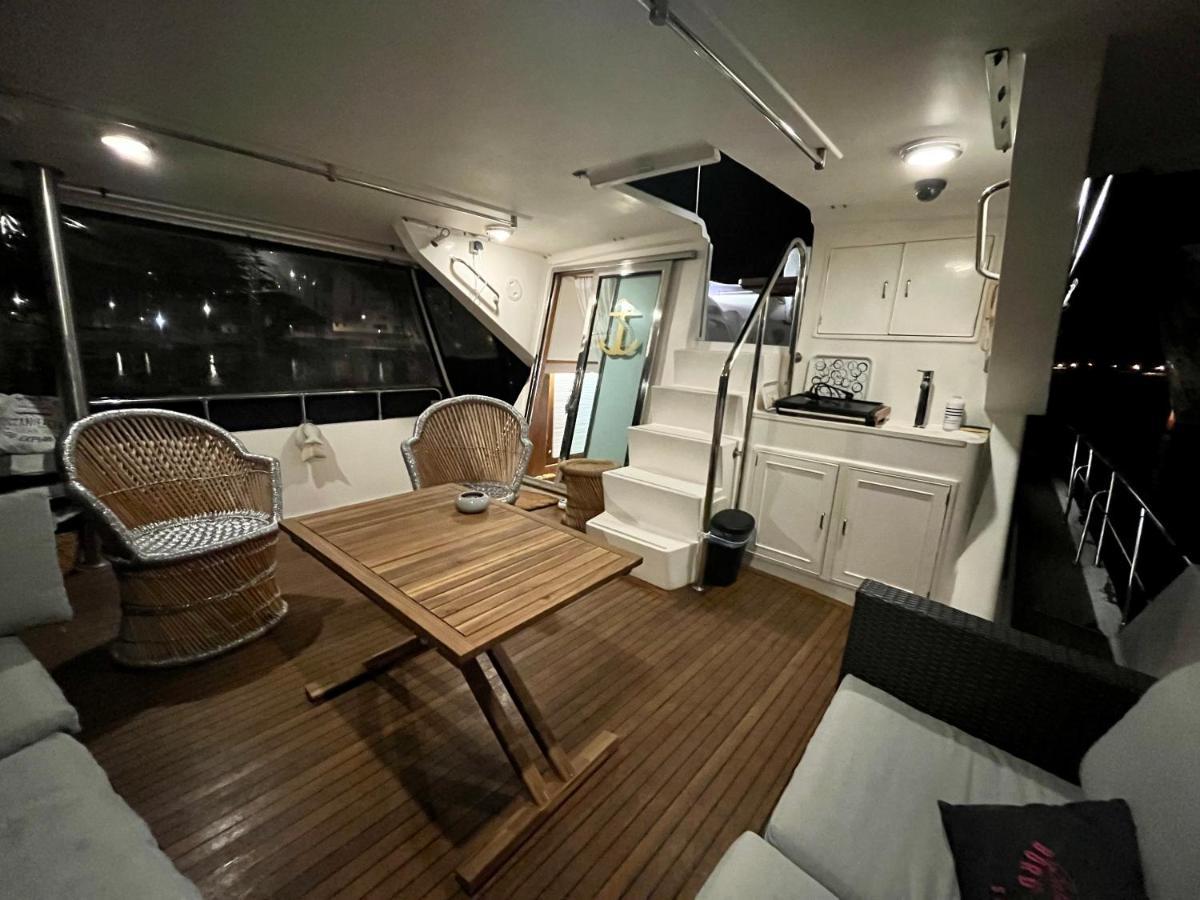 Navi Yacht A Sete, 2 A 8 Couchages, Privatif Hotel Eksteriør billede