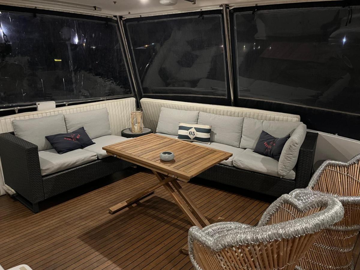 Navi Yacht A Sete, 2 A 8 Couchages, Privatif Hotel Eksteriør billede