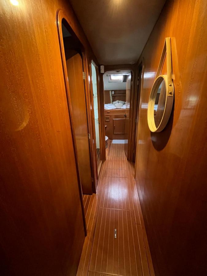Navi Yacht A Sete, 2 A 8 Couchages, Privatif Hotel Eksteriør billede