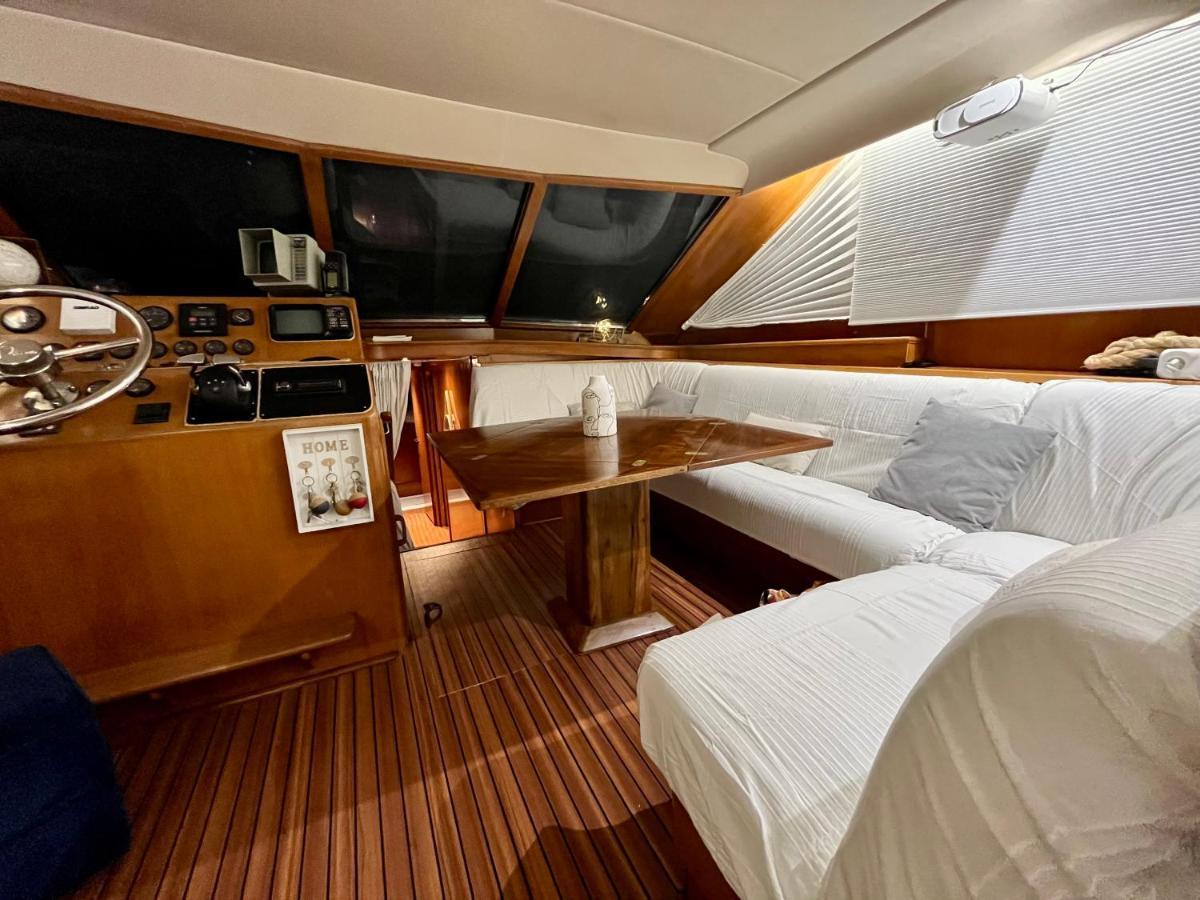 Navi Yacht A Sete, 2 A 8 Couchages, Privatif Hotel Eksteriør billede